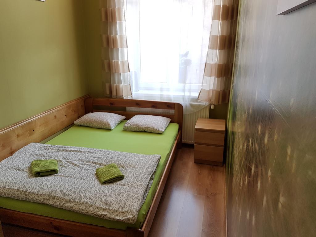Dream Hostel & Apartments Краков Экстерьер фото